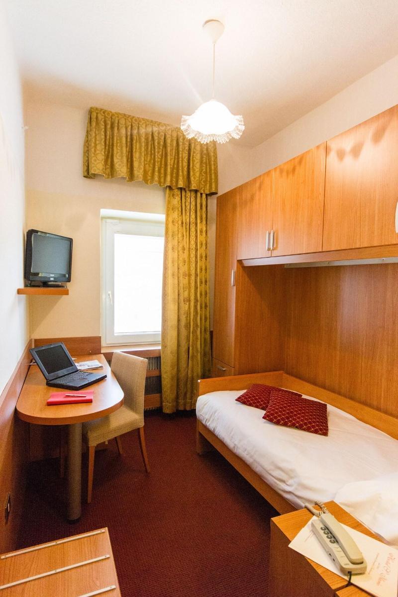 Hotel Sant'Ilario Rovereto  Eksteriør billede