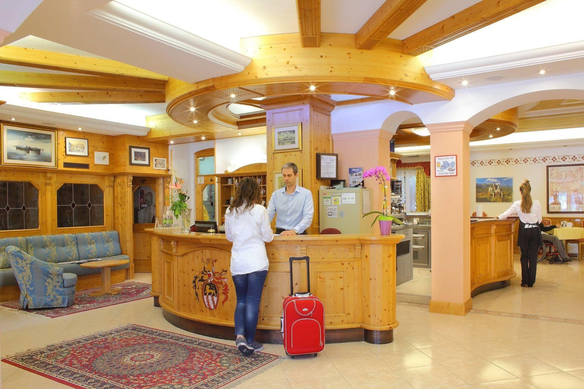Hotel Sant'Ilario Rovereto  Eksteriør billede