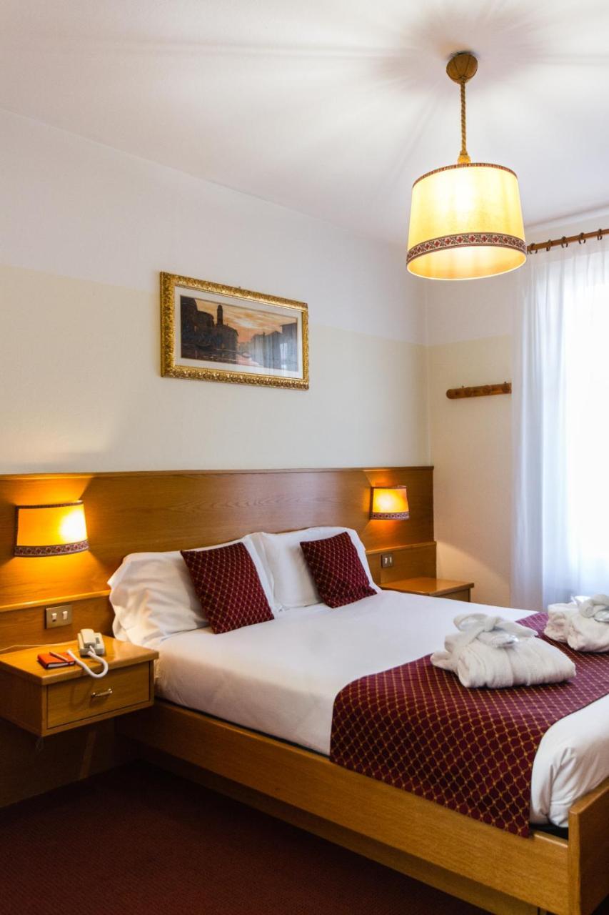 Hotel Sant'Ilario Rovereto  Eksteriør billede