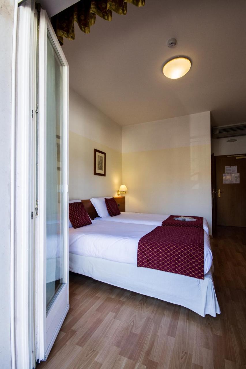 Hotel Sant'Ilario Rovereto  Eksteriør billede